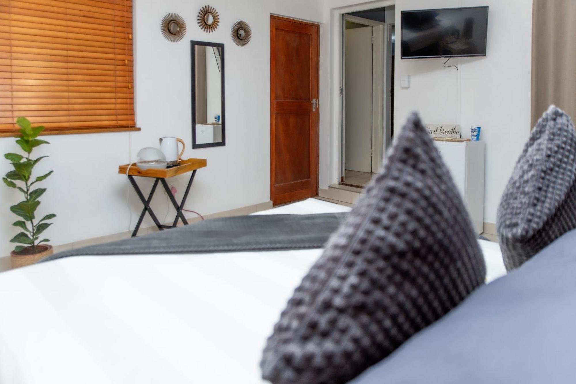 The Little Gem Apartment Clanwilliam Exterior photo